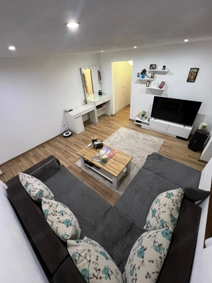 Zona Lipovei - 3 camere. La etajul 2, bloc izolat !