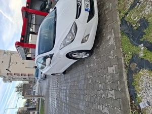 Hyundai Elantra IV  - imagine 2