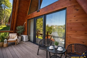 Ansamblu de 3 case, tip A frame, Moieciu de Jos, constructie 2025