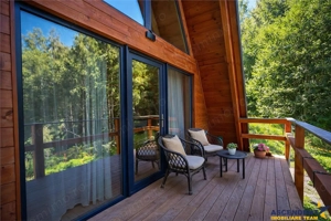 Ansamblu de 3 case, tip A frame, Moieciu de Jos, constructie 2025 - imagine 9