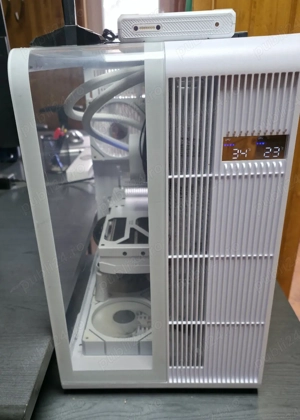 PC gaming 9950x3d si RTX 5080