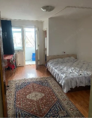 Garsoniera decomandata cu balcon zona Far - imagine 2