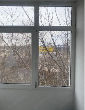 Garsoniera decomandata cu balcon zona Far - imagine 10