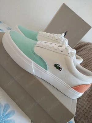 Tenesi Lacoste marimea 36 noi
