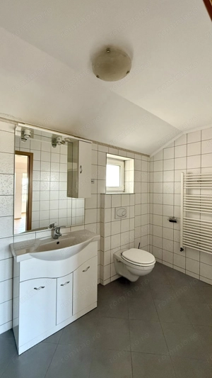 APARTAMENT DECOMANDAT - imagine 16