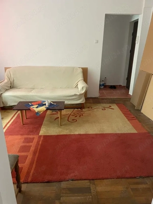 Propietar vand apartament 2 camere zona ISHO, semidecomadat, etaj 1din 4, locatie excelenta - imagine 2