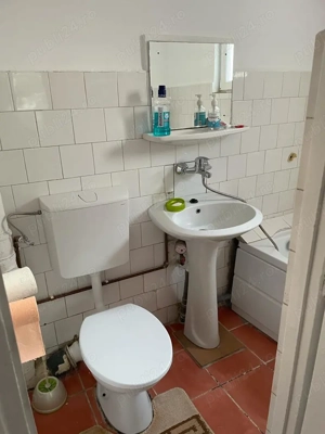 Propietar vand apartament 2 camere zona ISHO, semidecomadat, etaj 1din 4, locatie excelenta - imagine 8