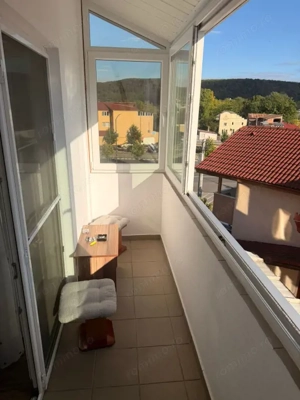 Apartament de vanzare 3 camere decomandat Et 2 zona Centrala  Rm Valcea - imagine 6