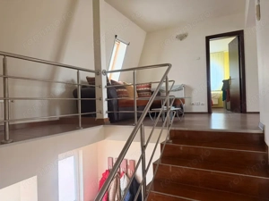 Apartament de vanzare 3 camere decomandat Et 2 zona Centrala  Rm Valcea - imagine 2