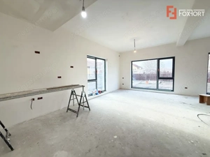 Casa individuala cu 5 camere de vanzare in Dumbravita - imagine 10