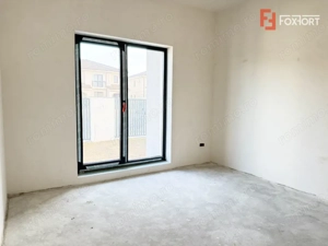 Casa individuala cu 5 camere de vanzare in Dumbravita