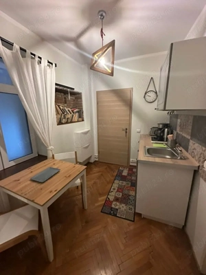 Cazare regim hotelier centrul istoric Brasov - imagine 4