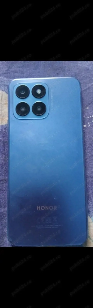 Urgent vând telefon HONOR in București preț negociabil 