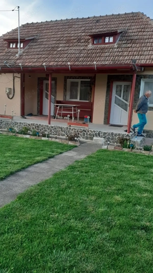 Vand casa in comuna Chinteni sat Feiurdeni - imagine 5