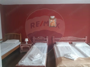 Hotel / Pensiune cu 18 camere de vânzare in Moieciu, Brasov - imagine 17