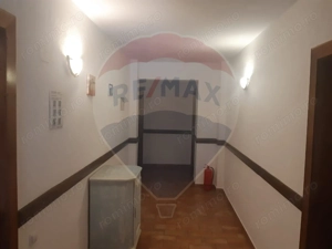 Hotel / Pensiune cu 18 camere de vânzare in Moieciu, Brasov - imagine 16