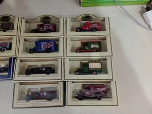 replici masinute vechi