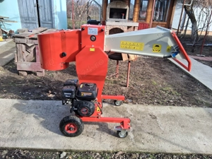  Tocător de crengi Arpal AM-80 BD, cu motor de 7 CP și diametru maxim de 80 mm.  - imagine 4