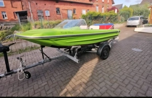 Barca cu motor Mercury 35 PS pentru 4 persoane