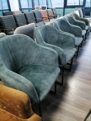 Scaune tapițate 