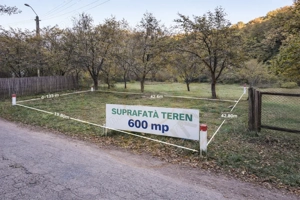 Teren 600mp intravilan - Balotesti