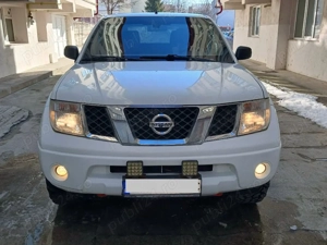 nissan navara 2.5 d an 2008 4X4 