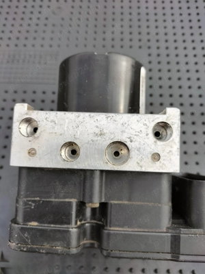 Pompa ABS Renaul Megane III 476606747R - imagine 4