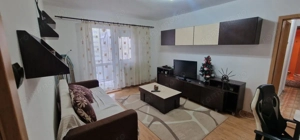 Apartament cu 3 camere de inchiriat zona Mihai Viteazul