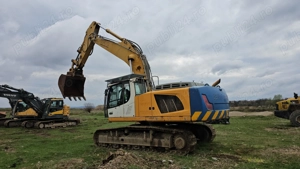 Excavator pe șenile Liebherr R 946 - imagine 3