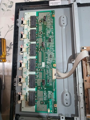 Dezmemrbez tv Samsung le26r32b - imagine 4