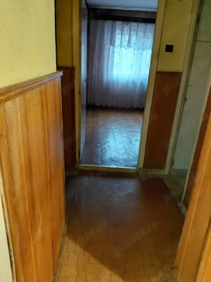 Vand apartament 3 camere decomandate Zona Hotel Traian - imagine 5