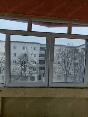 Vand apartament 3 camere decomandate Zona Hotel Traian - imagine 9