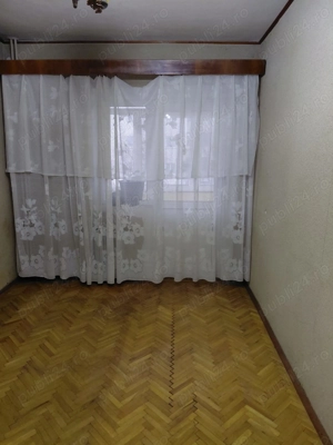 Vand apartament 3 camere decomandate Zona Hotel Traian - imagine 7