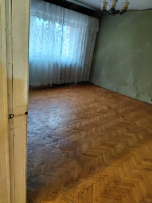 Vand apartament 3 camere decomandate Zona Hotel Traian - imagine 6