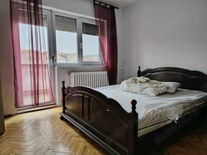 De vanzare apartament decomandat 3 camere,central,Oradea, - imagine 2