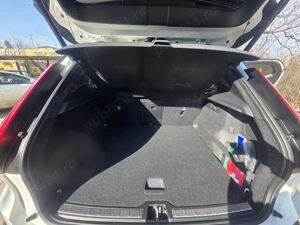 Volvo XC 40  impecabil - imagine 8