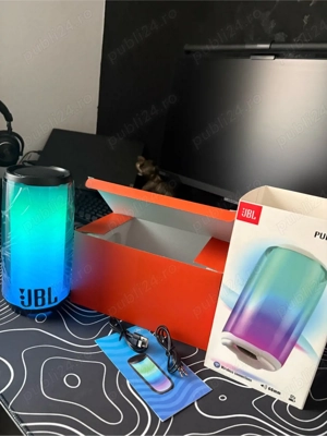 JBL Pulse 5   boxă bluetooth cu LED   nouă cu etichetă