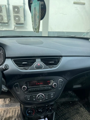 Vînd opel corsa e 2017 1.2 benzină. 230.000 km, preț 6000 euro 