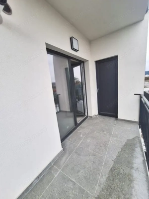 Apartament cu 2 camere etaj 1 de vanzare in Selimbar - imagine 8