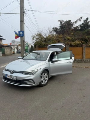 Proprietar vând Golf 8 hybrid  - imagine 4