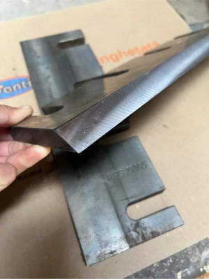 cutite tocator crengi NHS