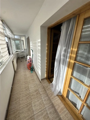 Decomandat, model mare cu 2 bai in zona Bucovina - imagine 8