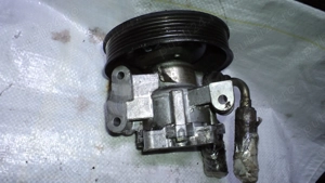 pompa servodirectie mercedes v class, vito 108, vito 110, vito 112 cod 7691955511 sau a002466700 - imagine 2