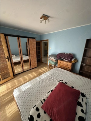 Decomandat, model mare cu 2 bai in zona Bucovina - imagine 9