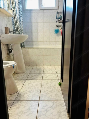 Apartament 3 camere Titan, parcare inclusă, etaj 4, complet mobilat - imagine 8