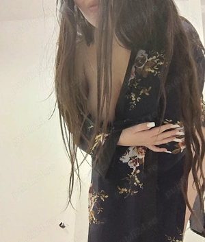 Miki Webcam show - plăcerea ta online - dragoste - fantezie 