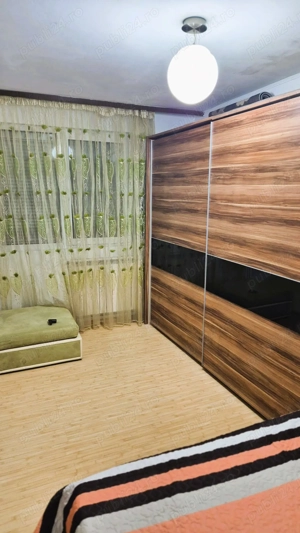 Ap 2 cam, metrou Eroii Revolutiei-450euro