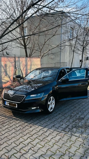 skoda superb - imagine 3