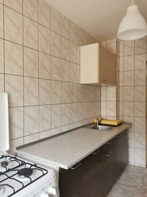 Proprietar inchiriez garsoniera spatioasa Virtutii langa metrou si Politehnica - imagine 5