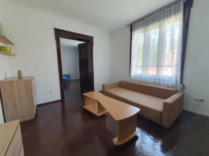 Casa 3 camere, zona Dâmbovița. 